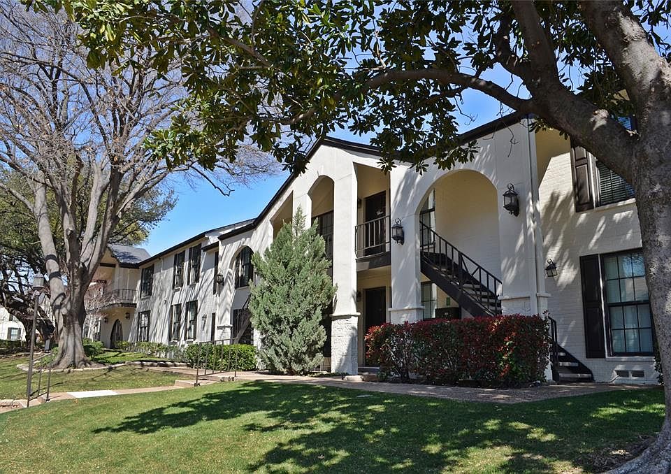 1st image of 10006 Regal Park Ln APT 109
