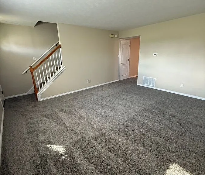 221 John Sutherland Dr — Photo 7