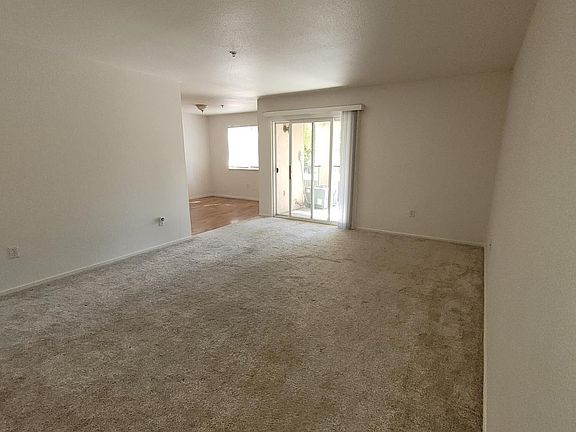 5th image of 565 Peerless Way APT 210