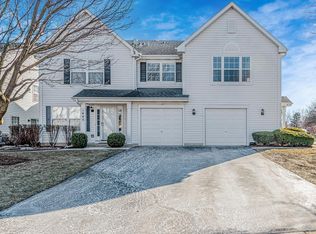 1441 Orleans Dr, Mundelein, IL 60060