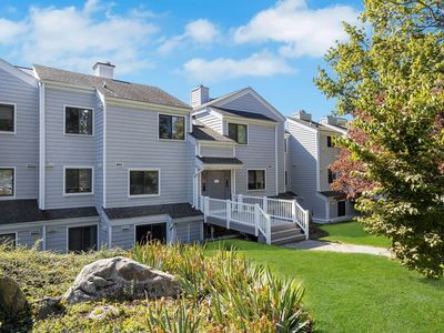 33 Rowayton Woods Drive #33, Norwalk, CT, 06854