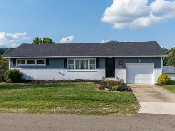 11 Grange Ave, Mount Vernon, OH 43050