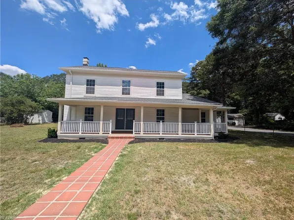 22077 Main St, Courtland, VA 23837