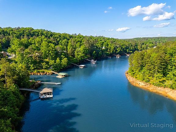 2nd image of 9 Randolph Cv