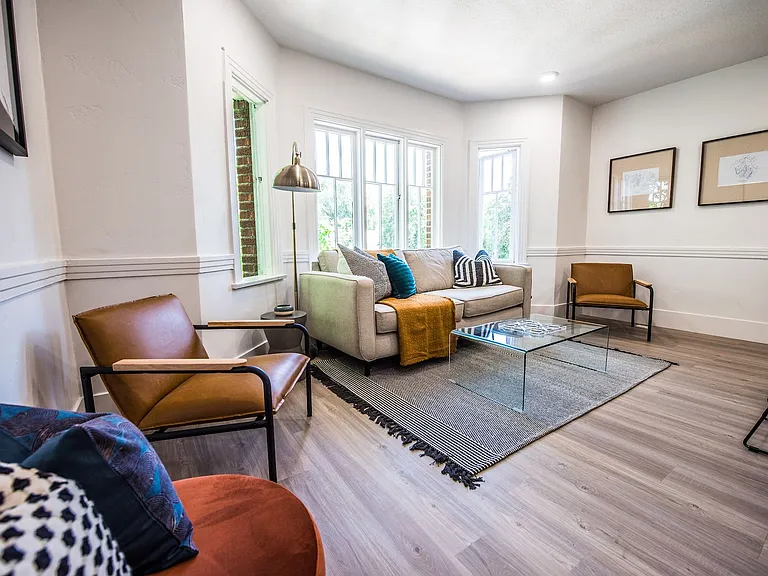 Council Crest Apartments — Photo 44