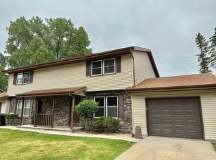 1321 E Roeland Ave, Appleton, WI 54915