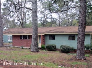 2205 Oakhurst Dr, Jackson, MS 39204