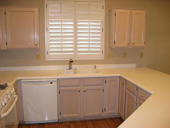3rd image of 22508 N Robertson Dr