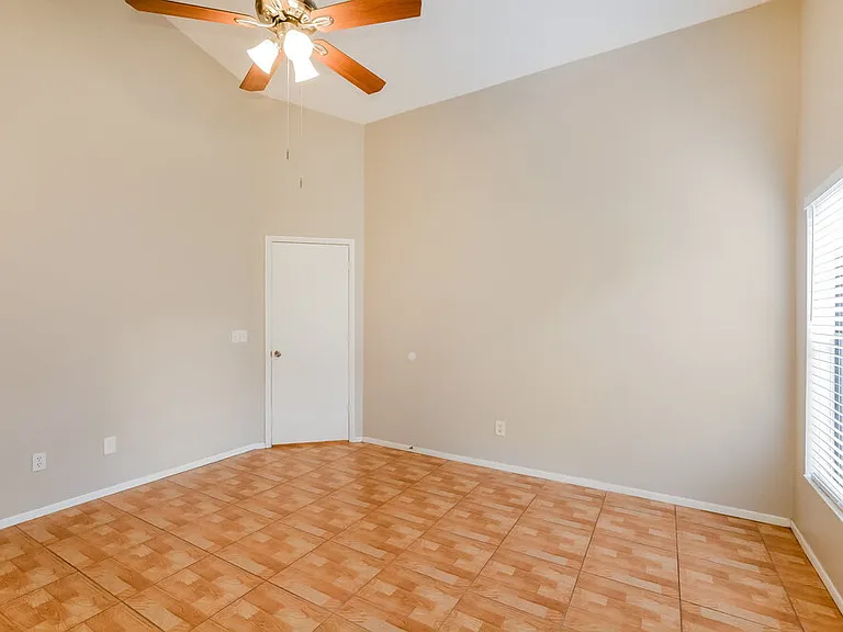 2630 Cahill Way — Photo 9