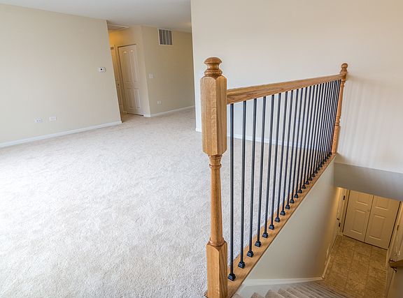 5th image of 1015 Newport Hbr