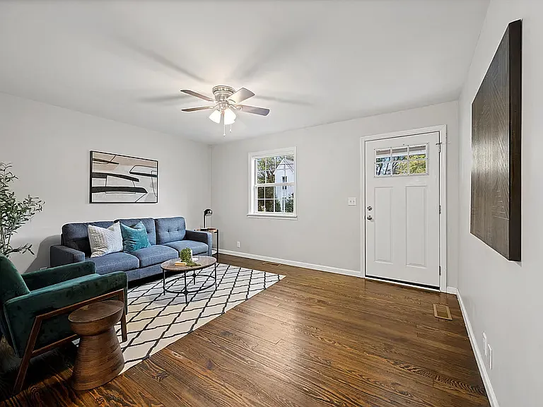 15 Kingston St — Photo 5