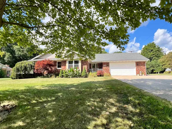 38850 Barth St, Romulus, MI 48174