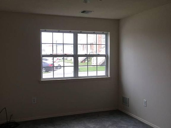 2nd image of 160 Surf Dr