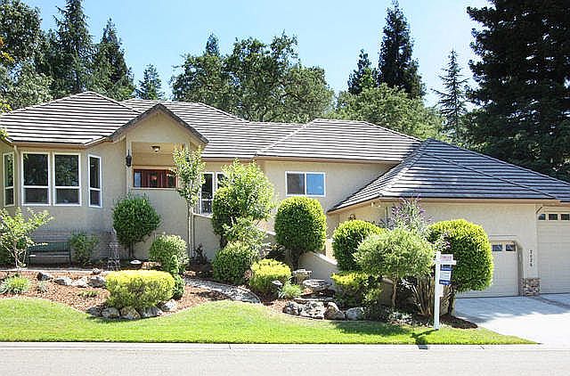 2nd image of 2026 Sheffield Dr