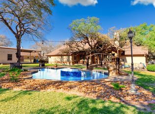 148 Copper Ridge Dr, La Vernia, TX 78121
