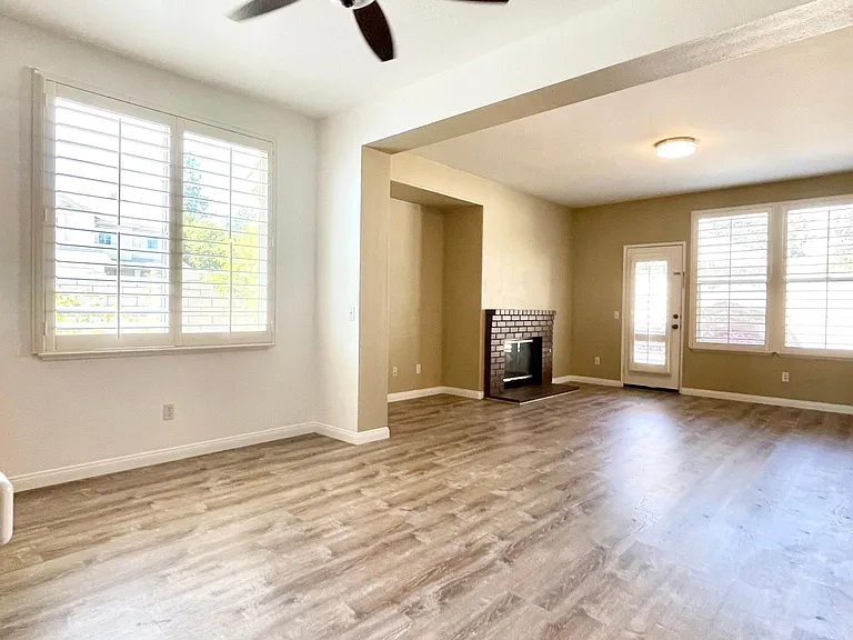 35740 Coral Dr — Photo 20
