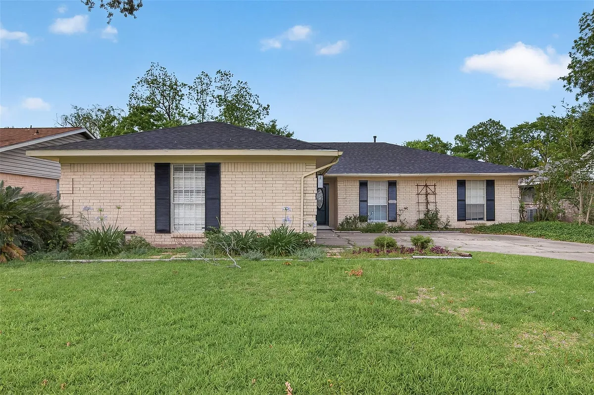Building Photo - 12818 Westella Dr