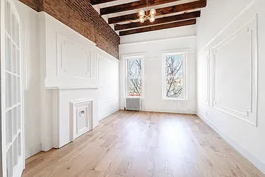 116 North 8th Street, #4R