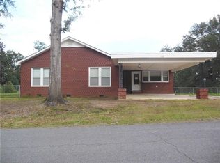 569 Carpenter St, Jena, LA 71342