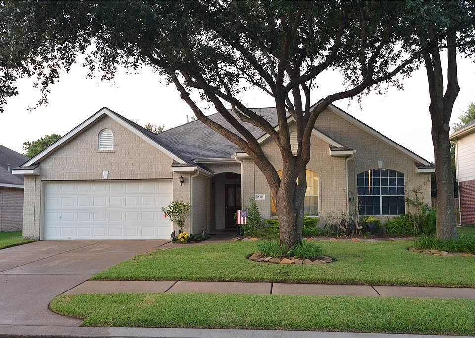 1st image of 18310 Water Mill Dr