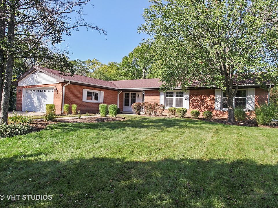 1st image of 460 Standish Dr