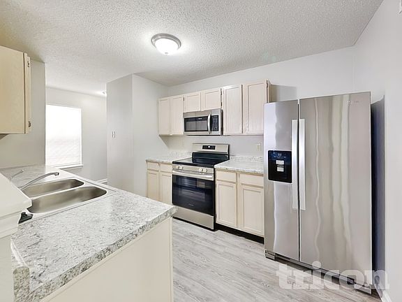 5th image of 5956 Portman Pl