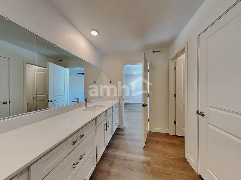 13145 N Mustang Crossing Rd — Photo 13