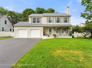 275 Sextant Rd, Manahawkin, NJ 08050