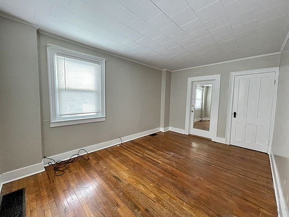 3rd image of 30 Union St #1