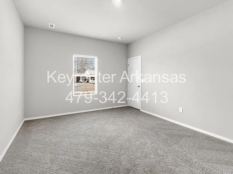 920 S Morningside Dr — Photo 21