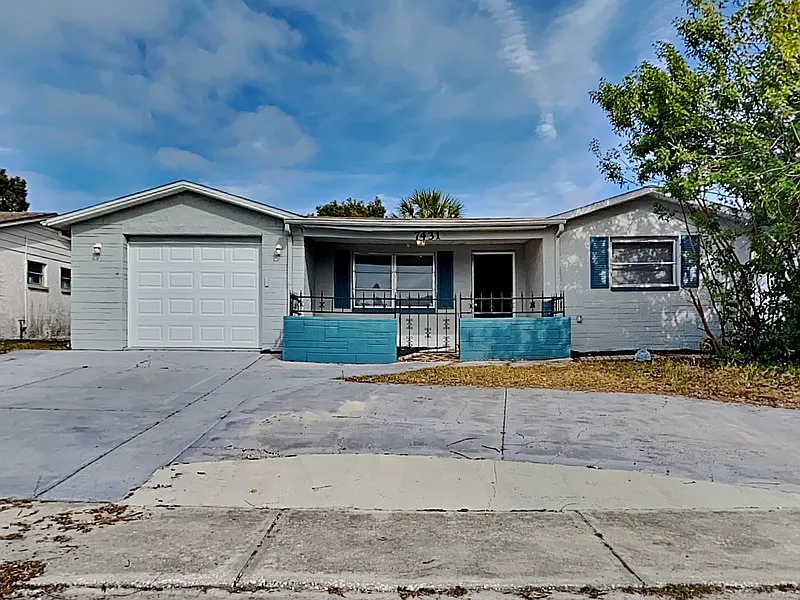 7431 San Moritz Dr