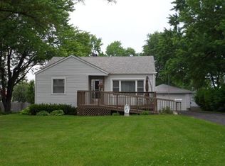 2306 W 82nd Pl, Merrillville, IN 46410