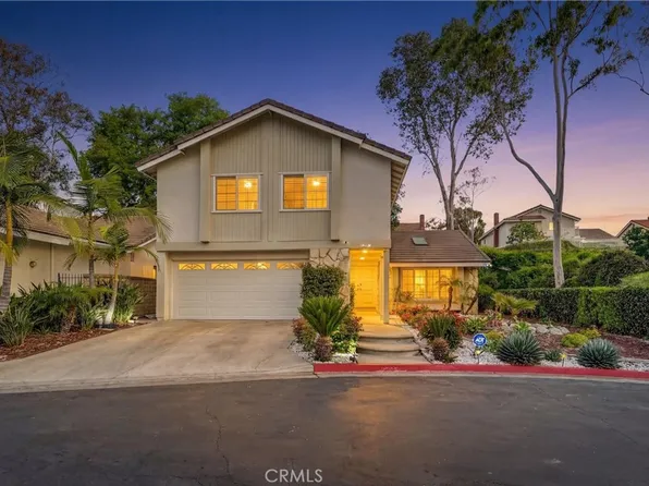 2709 Baycrest Pl, Fullerton, CA 92833