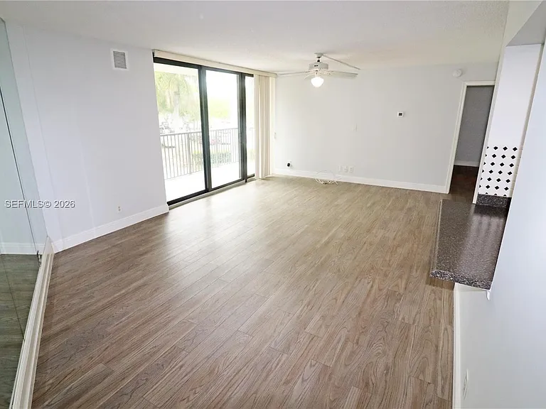 1301 River Reach Dr #214 — Photo 9
