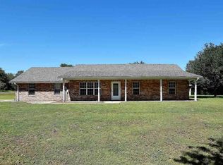 249 Sonora Ln, Holly Lake Ranch, TX 75765