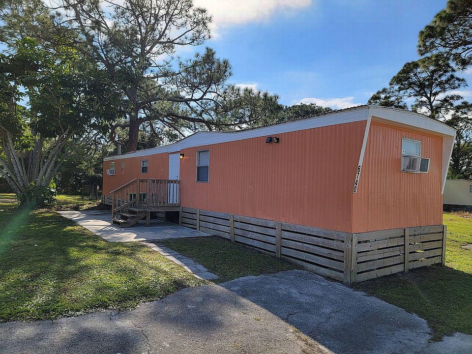 1st image of 1640 Mangrove Dr