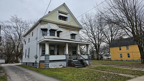 3903 E 71st St #UP Photo 1