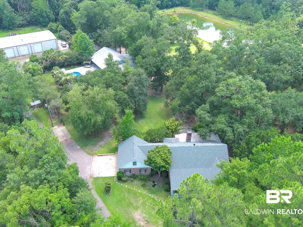 24815 Baldwin Beach Expy, Robertsdale, AL 36567