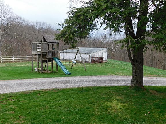 4th image of 47820 Township Road 48