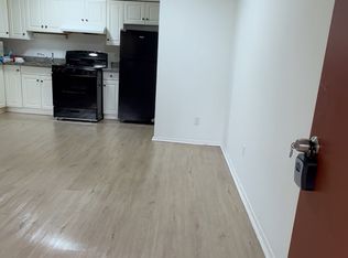 54 Towne House Rd, Hamden, CT 06514