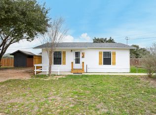 429 Palo Alto Dr, Von Ormy, TX 78073