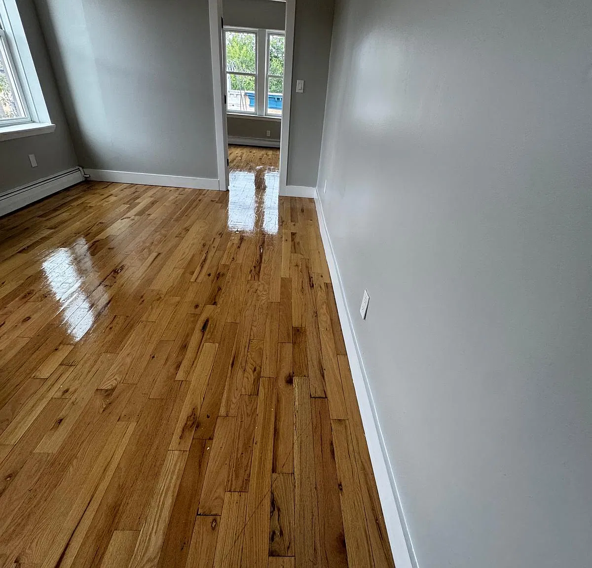 4 bed, 1250 sqft, $2,599 — Photo 4