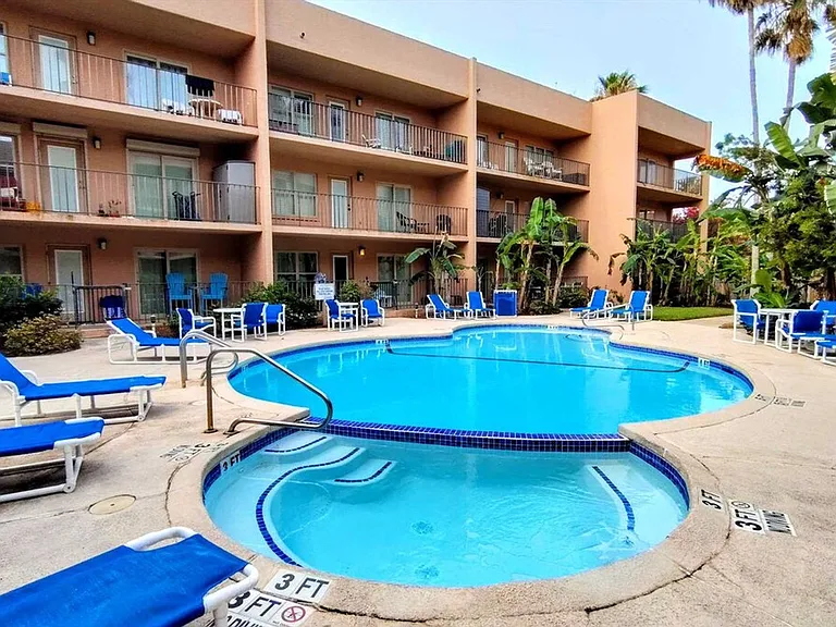 2401 Gulf Blvd #ID1255563P — Photo 4