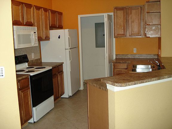 5th image of 6149 Metrowest Blvd Unit 307