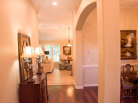 4th image of 10130 Serenity Dr