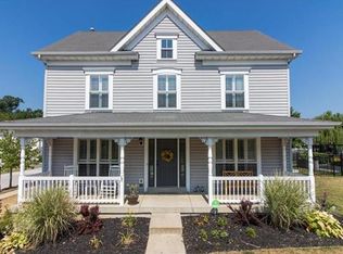 717 Red Hawk Pl, O'Fallon, MO 63368