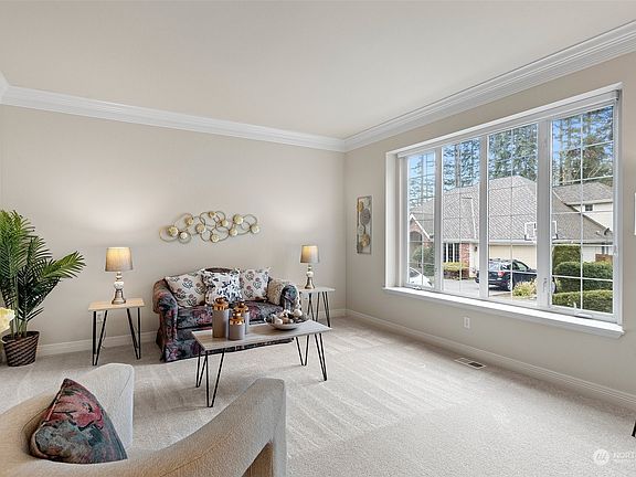 3rd image of 16207 24th Drive SE