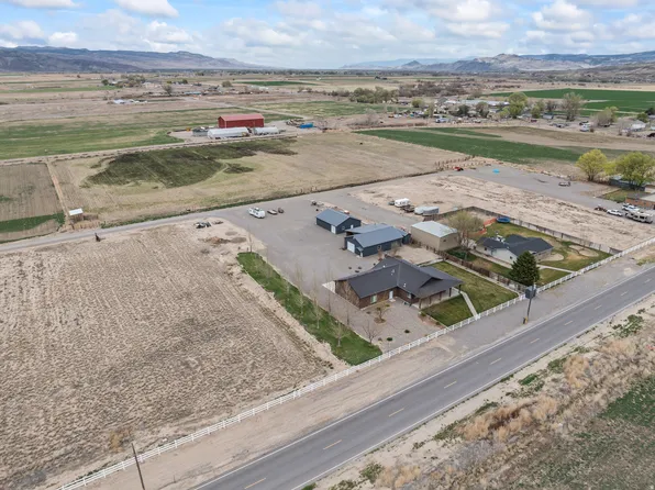 1165 E Austin Dr, Elsinore, UT 84724