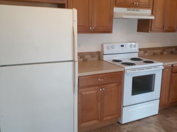 3rd image of 8111 145th Dr SE #1