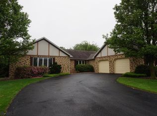 1026 W Springfield Dr, Bellefonte, PA 16823